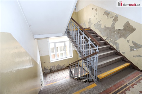 Prodej komerčního objektu, 1 000 m² 26