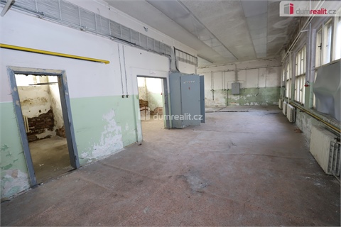 Prodej komerčního objektu, 1 000 m² 10