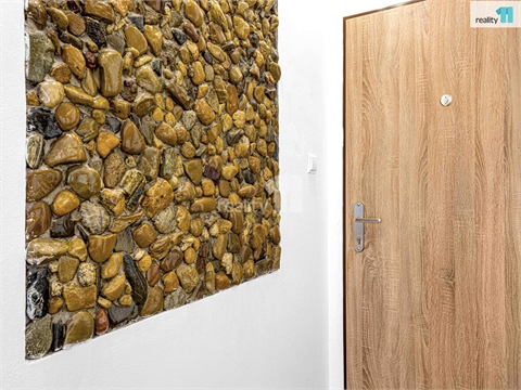 Prodej bytu 2kk, 48 m² - 18