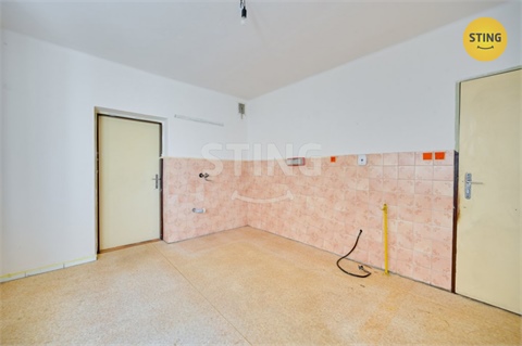 Prodej rodinného domu, 140 m² - 6