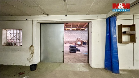 Pronájem výrobního objektu, 700 m² - 18