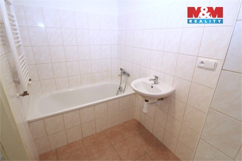 Pronájem bytu 1kk, 29 m² 8