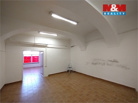 Pronájem obchodních prostor, 400 m² 4