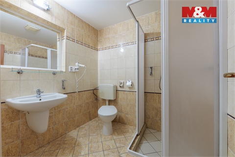 Prodej ubytování, 1 900 m² 10