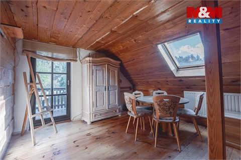 Prodej rodinného domu, 196 m² - 6