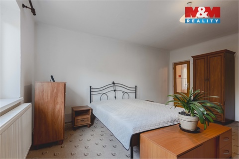 Prodej rodinného domu, 196 m² - 12