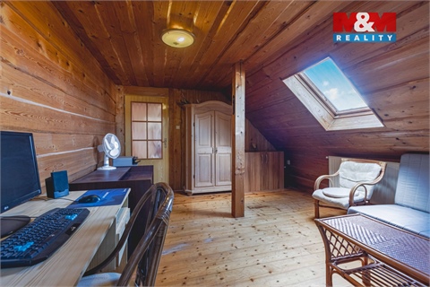 Prodej rodinného domu, 196 m² - 28