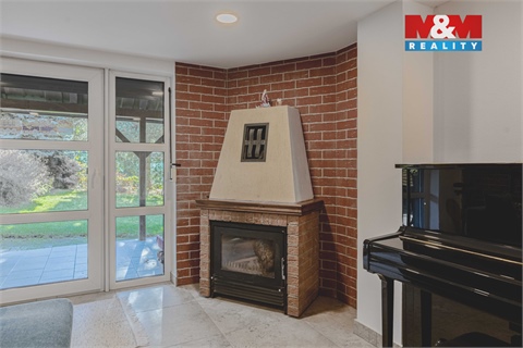 Prodej rodinného domu, 196 m² - 14