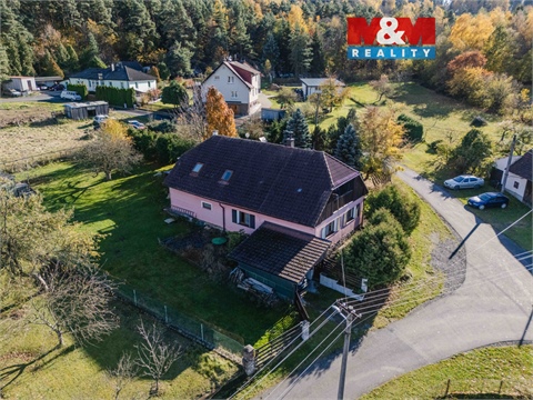 Prodej rodinného domu, 196 m² 0