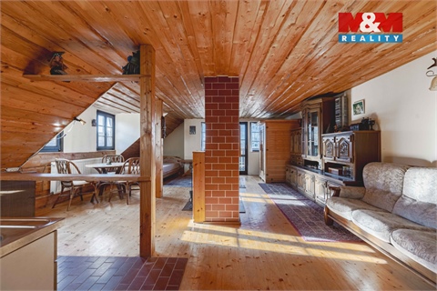 Prodej rodinného domu, 196 m² - 4