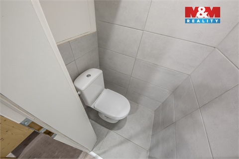 Prodej bytu 3+1, 76 m² 12