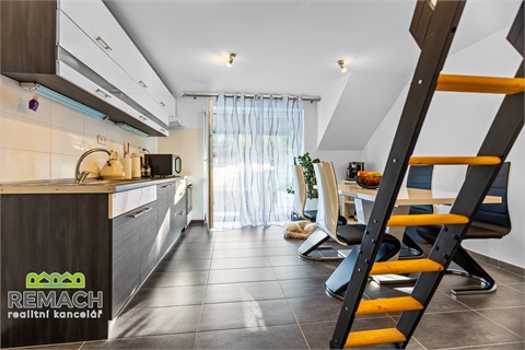 Pronájem bytu 2kk, 59 m² 10