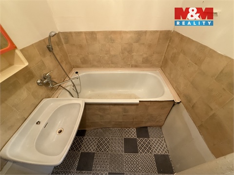 Prodej bytu 3+1, 56 m² 8