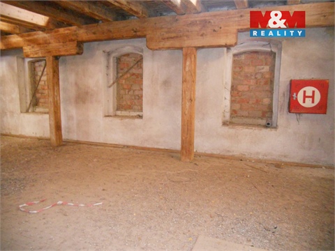 Prodej obchodních prostor, 1 805 m² - 6