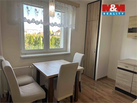 Pronájem bytu 3+1, 63 m² - 0