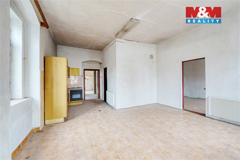 Prodej výrobního objektu, 900 m² 12