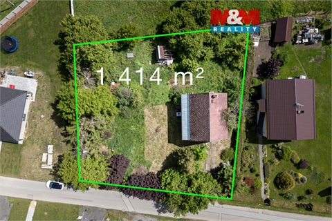 Prodej stavebního pozemku, 1 414 m² 0