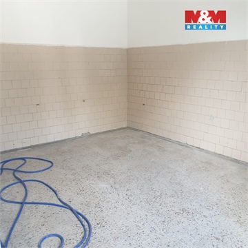 Pronájem obchodních prostor, 200 m² 6