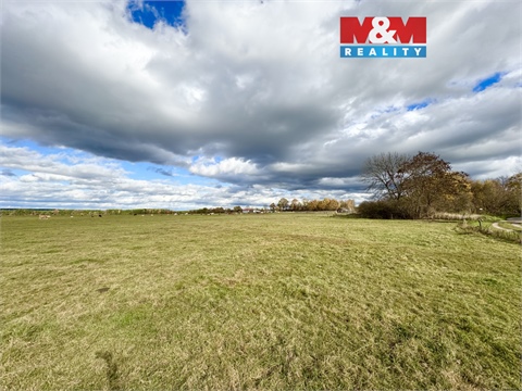 Prodej stavebního pozemku, 1 143 m² 0