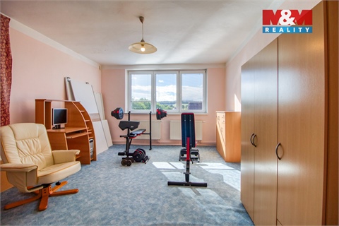 Prodej rodinného domu, 266 m² - 14