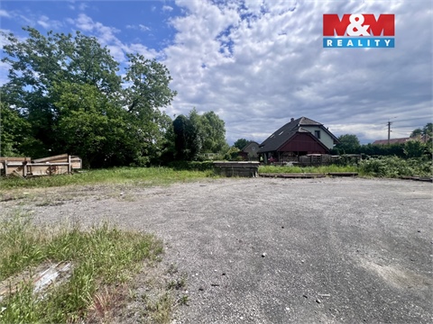 Prodej stavebního pozemku, 1 200 m² 2