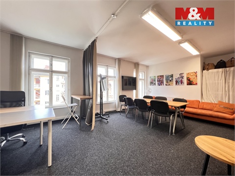 Pronájem kanceláře, 170 m² - 0