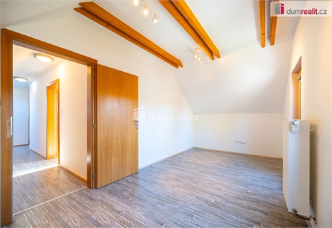 Prodej rodinného domu, 228 m² - 26