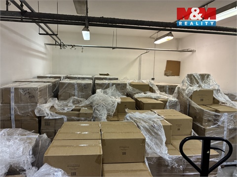 Pronájem skladu / haly, 52 m² 2