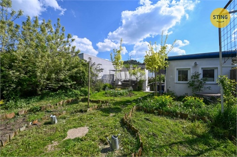 Pronájem rodinného domu, 204 m² - 28