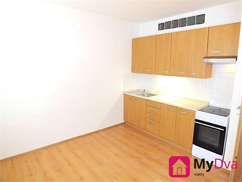 Pronájem bytu 1kk, 41 m² - 0