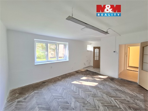 Prodej bytu 1kk, 28 m² 0