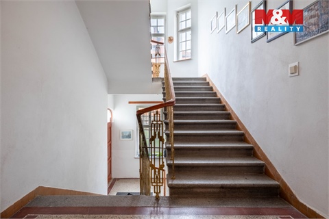 Prodej rodinného domu, 420 m² - 16