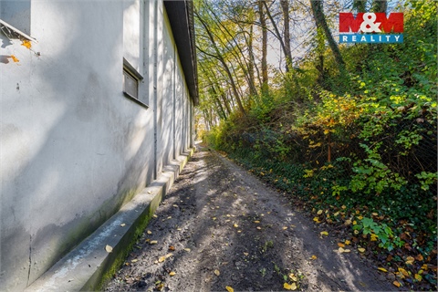 Prodej obchodních prostor, 700 m² - 22