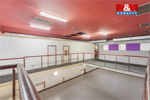 Prodej obchodních prostor, 700 m² - 14