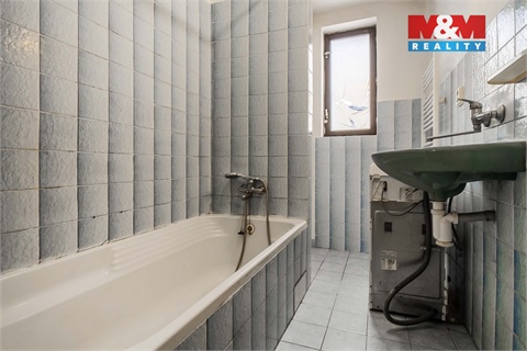 Prodej rodinného domu, 200 m² - 26