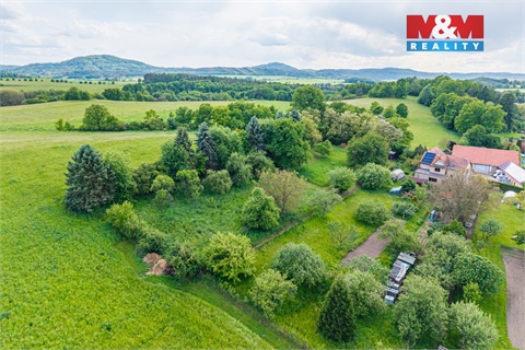 Prodej stavebního pozemku, 1 693 m² 2