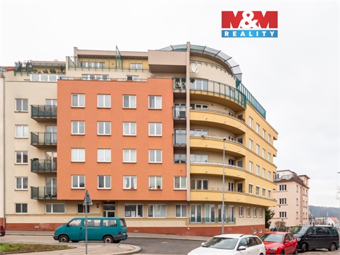 Pronájem bytu 1kk, 29 m² 0