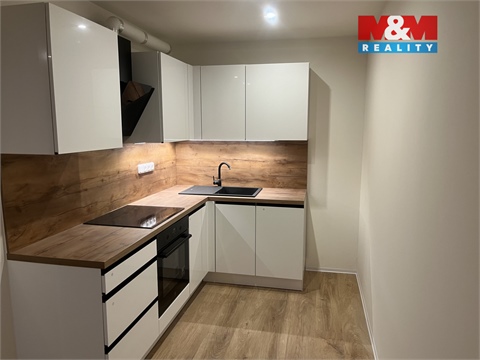 Pronájem bytu 1kk, 30 m² 2