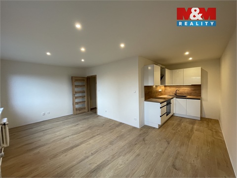 Pronájem bytu 1kk, 30 m² - 0