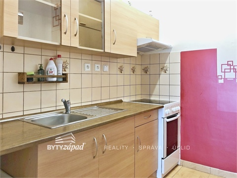 Pronájem bytu 2kk, 46 m² - 2