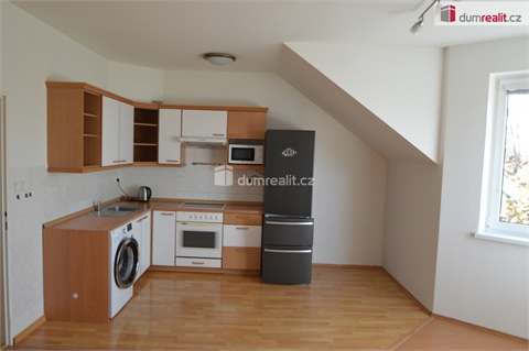 Pronájem bytu 1kk, 43 m² 0