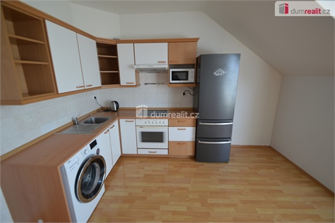 Pronájem bytu 1kk, 43 m² - 0