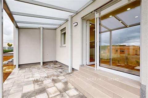 Pronájem bytu 3kk, 100 m² 2