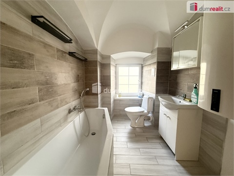 Pronájem bytu 3kk, 84 m² 4