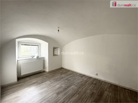 Pronájem bytu 3kk, 84 m² 8