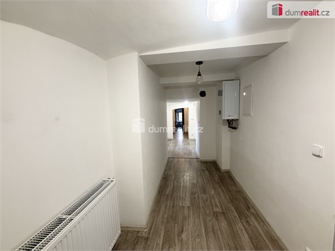 Pronájem bytu 3kk, 84 m² - 10