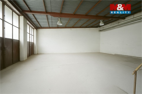 Pronájem obchodních prostor, 115 m² 2