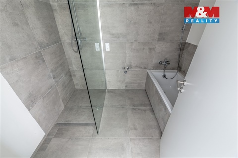 Prodej bytu 4kk, 100 m² 12