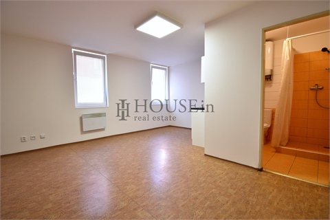 Pronájem bytu 1kk, 19 m² 2