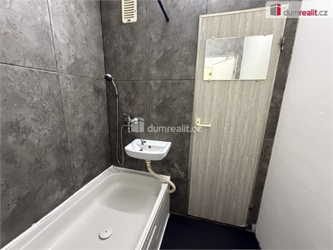 Pronájem bytu 1+1, 36 m² - 8